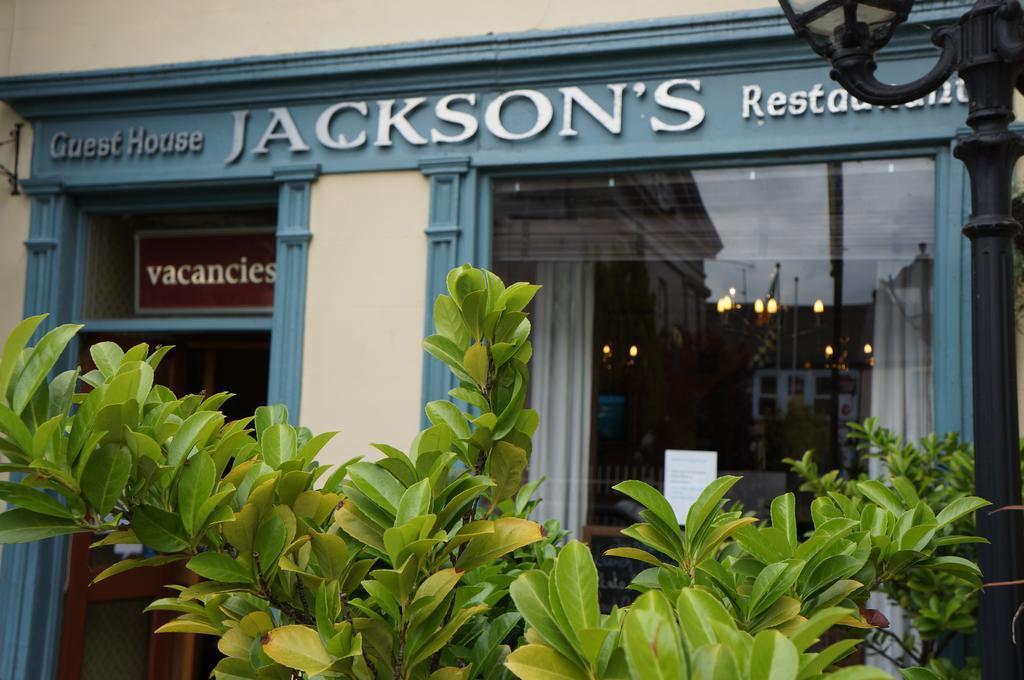 Jacksons Restaurant And Accommodation 로스코먼 외부 사진